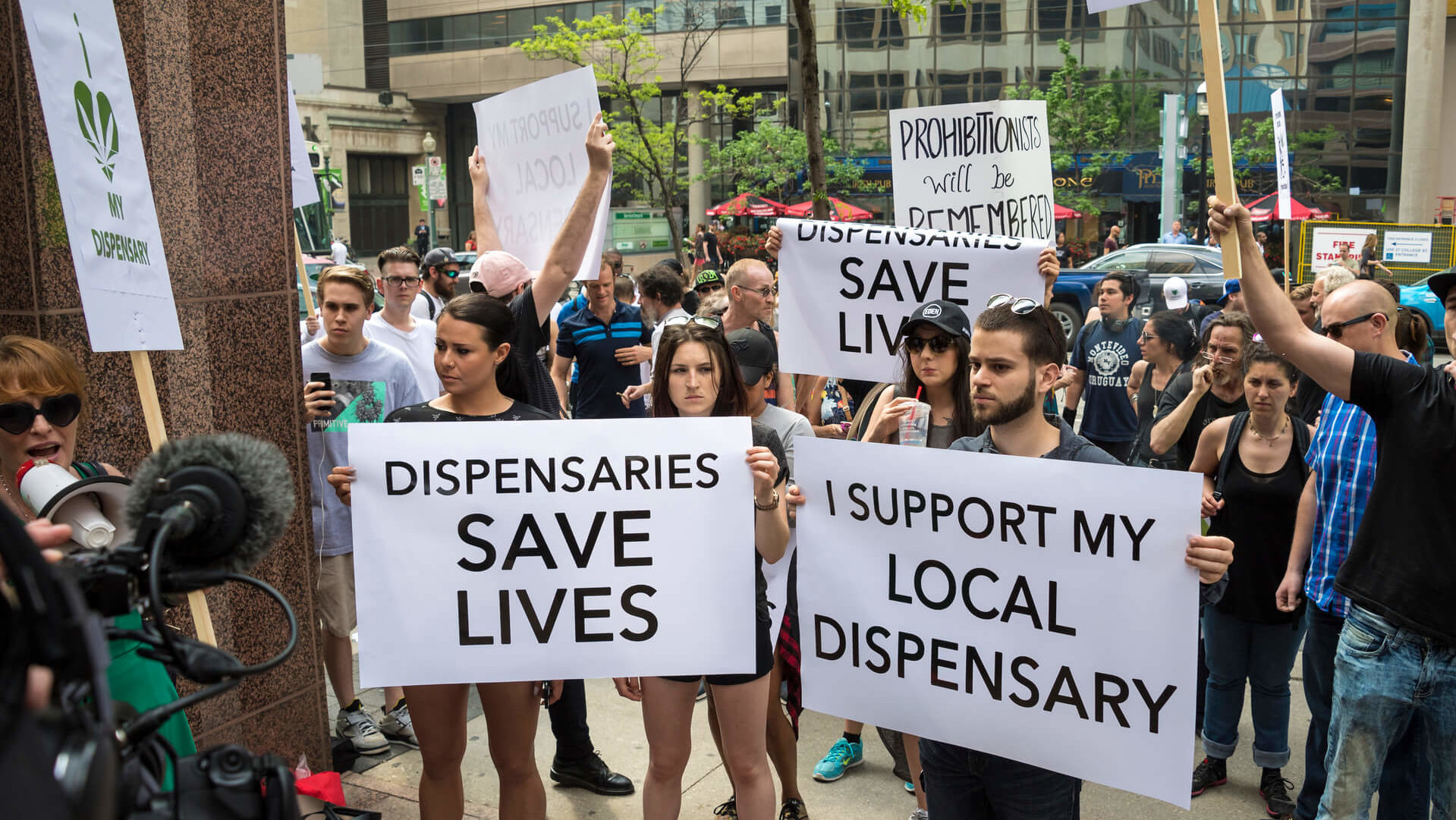 protestors want dispensaries