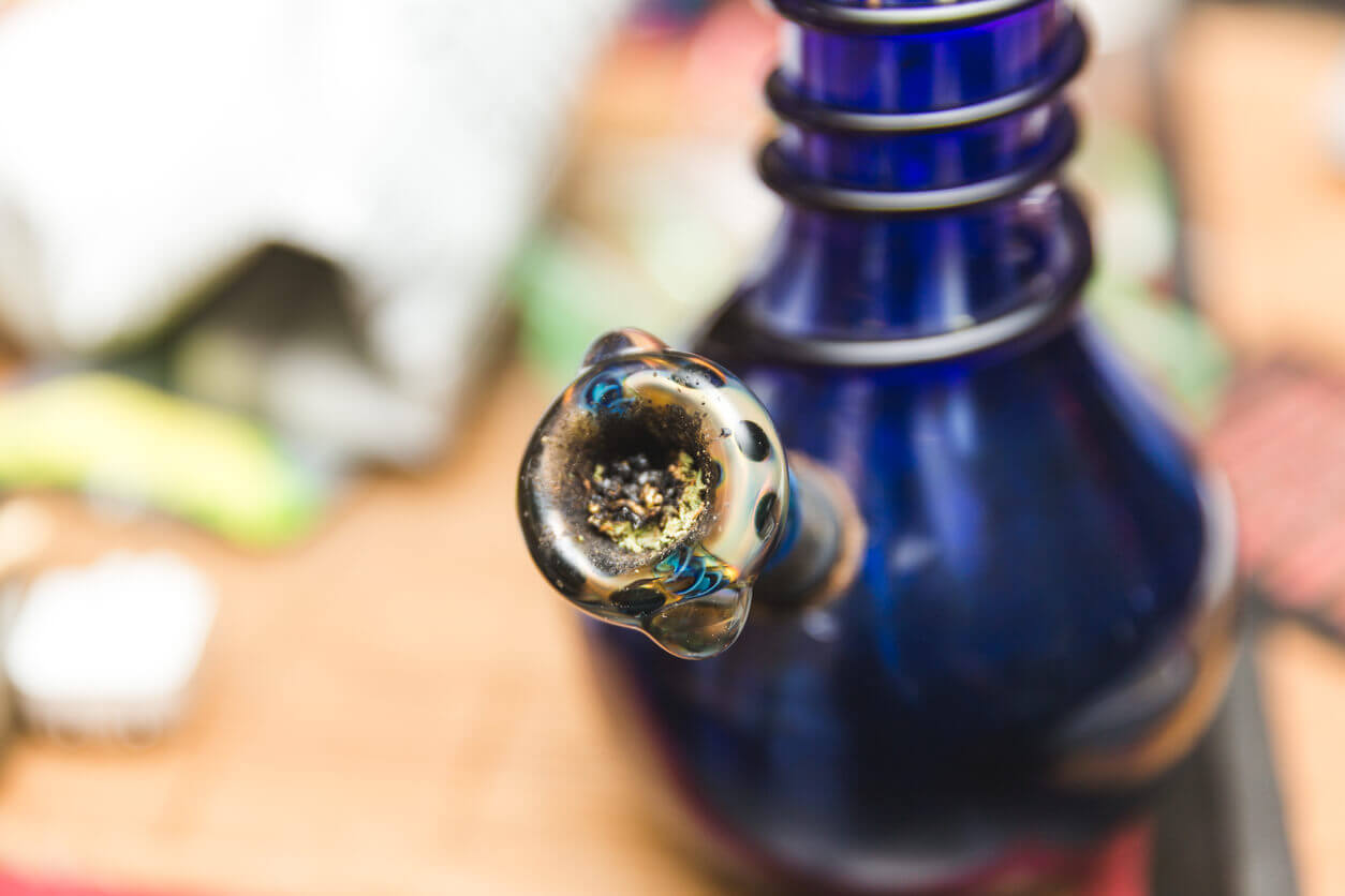 Lighly used bowl piece on a bong