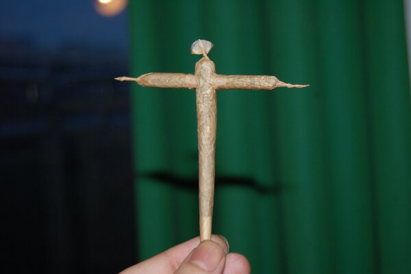 Two joints crossed together 
